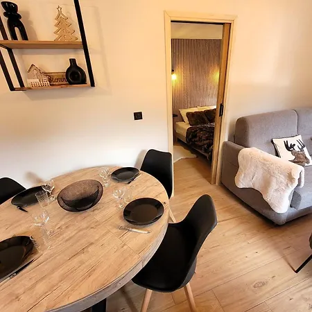 Renove Centre Les Gets, 4 Pers, Balcon - Fr-1-598-174 لي جيه