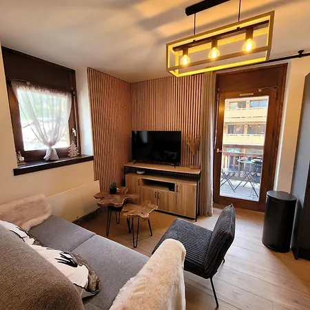 Renove Centre Les Gets, 4 Pers, Balcon - Fr-1-598-174 لي جيه