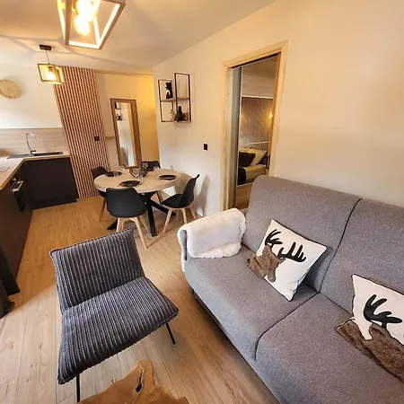 Renove Centre Les Gets, 4 Pers, Balcon - Fr-1-598-174